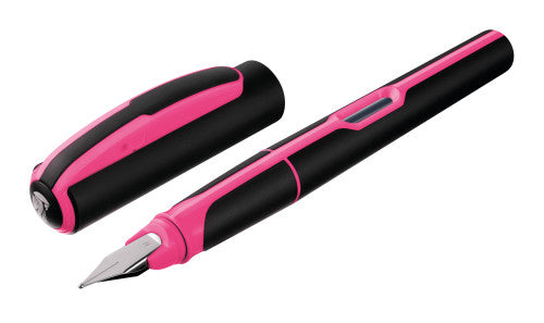 Pelikan Style P57 – Füllfederhalter – M – Schwarz/Pink