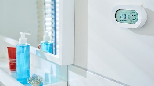TESA Powerstripes Strips – 8 Stk., weiss, für universelle Oberflächen