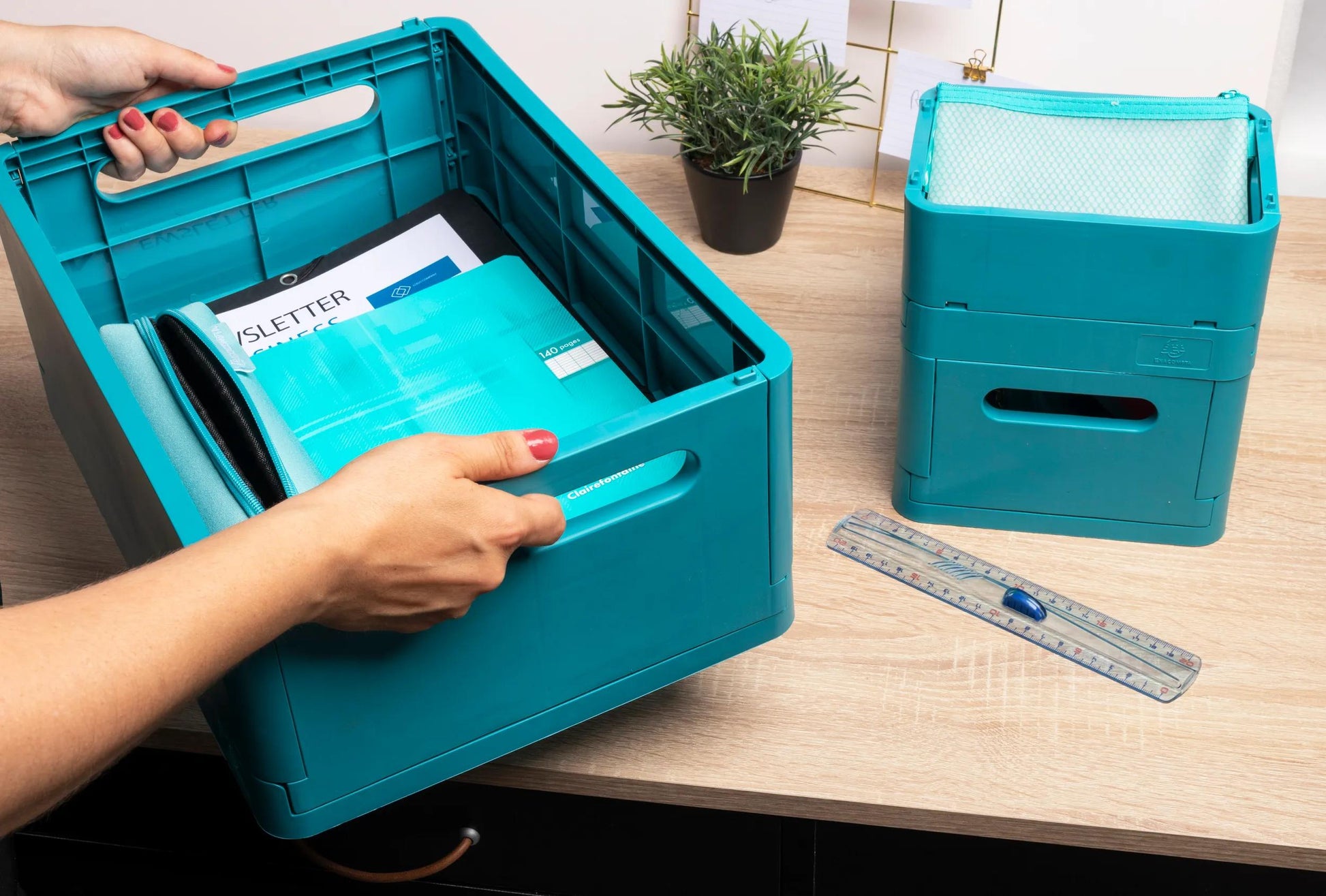 Exacompta Aufbewahrungsbox – für A6+, klappbar, pazifikblau, Polypropylen (PP), B 188 × H 95 × T 138 mm