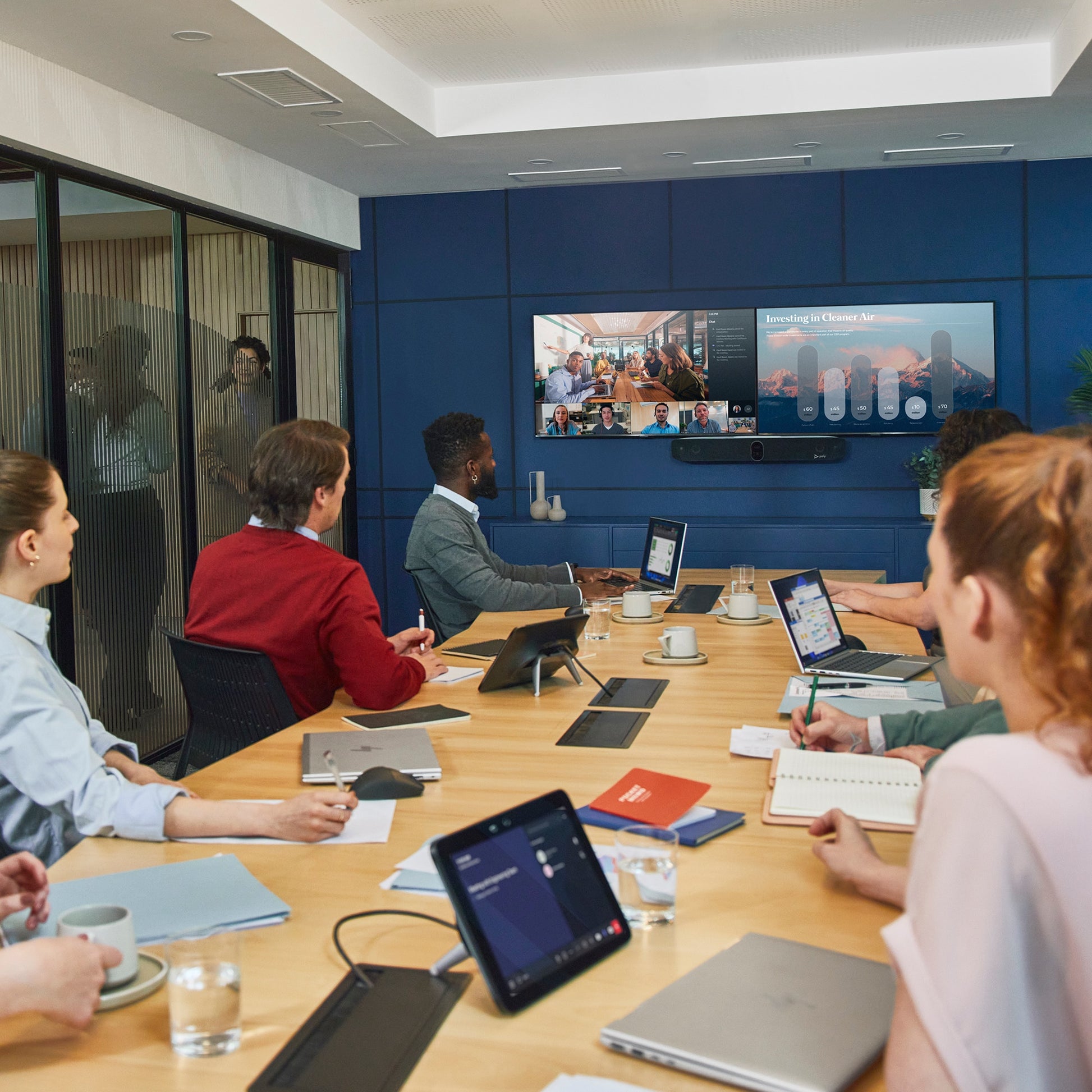 HP Poly Studio X72 – 4K Ultra HD Videokonferenzsystem, 7,3× Digitalzoom, mit TC10 Controller-Kit, Schwarz