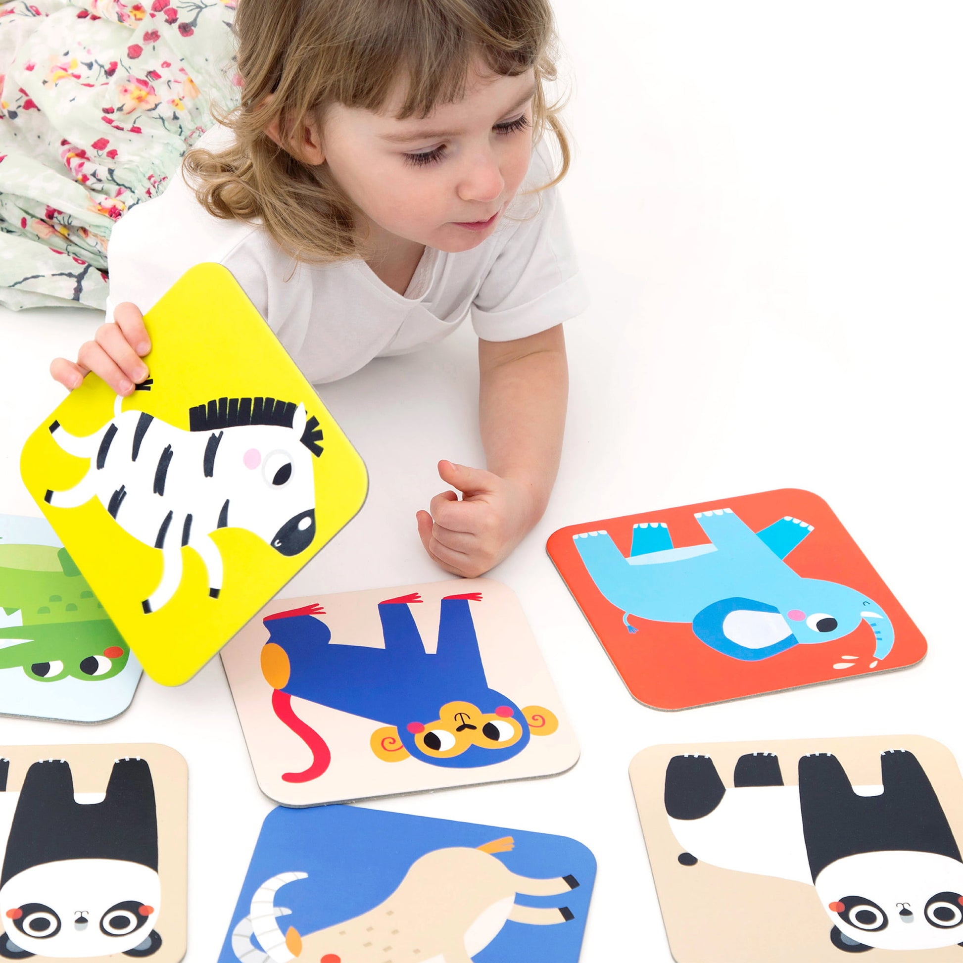 Banana Panda Suuuper Size Memory Spiel Wilde Tiere – Kartenspiel, 2–4 Spieler, ab 2 Jahren, 10 min