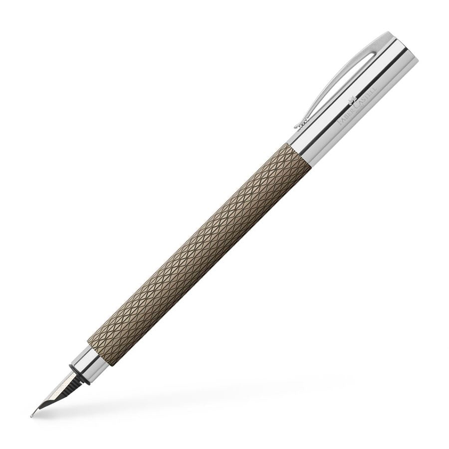 Faber-Castell Ambition OpArt Black Sand – Federspitze M – Chrom – Patronen