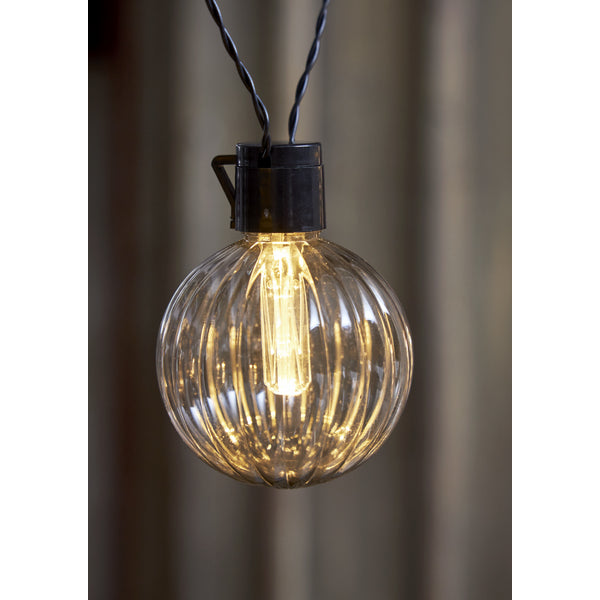 Star Trading Lichterkette – 30 lm, 0,5 W – Warmweiss, 2500 K – IP44 – Netzbetrieb – Schwarz, Kunststoff