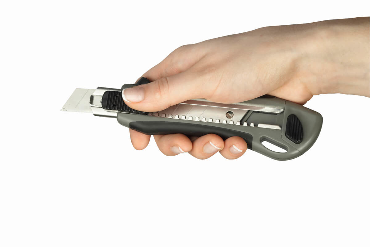 MAUL Cutter Profi – Abbrechmesser 18 mm, Kunststoff, einziehbar, grau