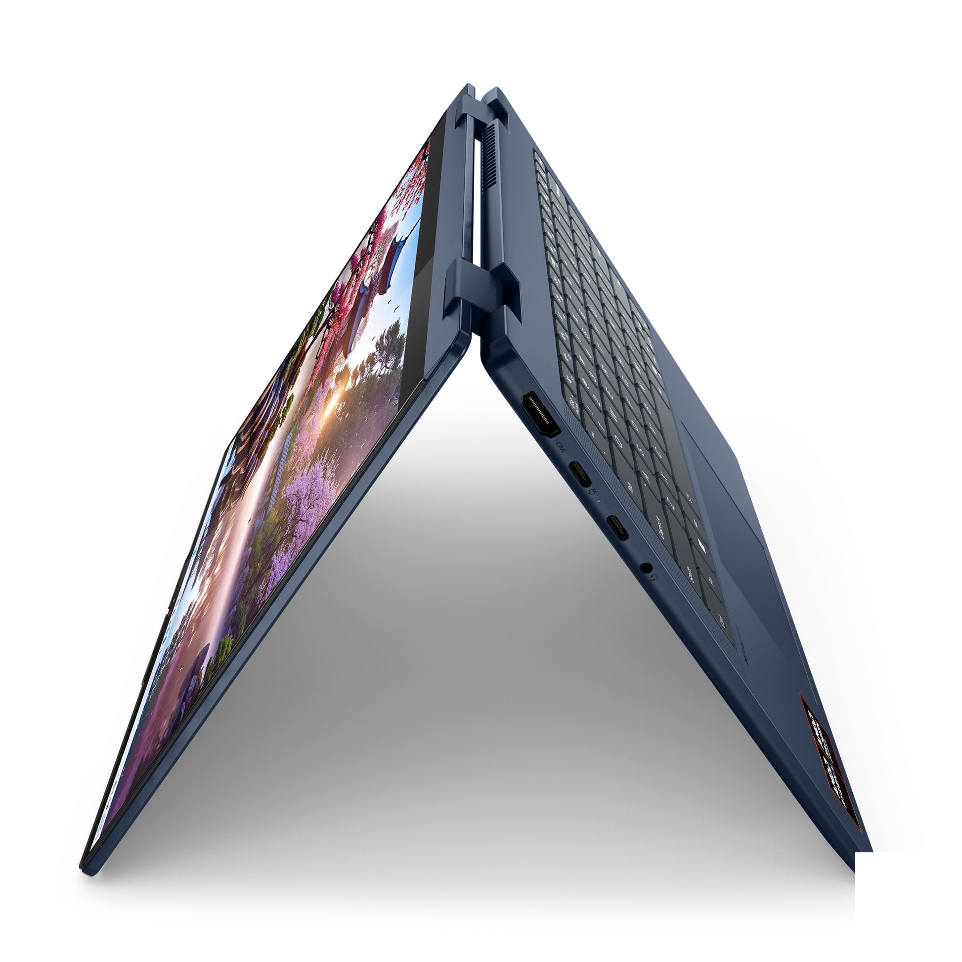 Lenovo IdeaPad 5 2-in-1 14AKP10 Copilot+ PC – AMD Ryzen AI 7 350, 16 GB, 1 TB, 14" WUXGA, Blau