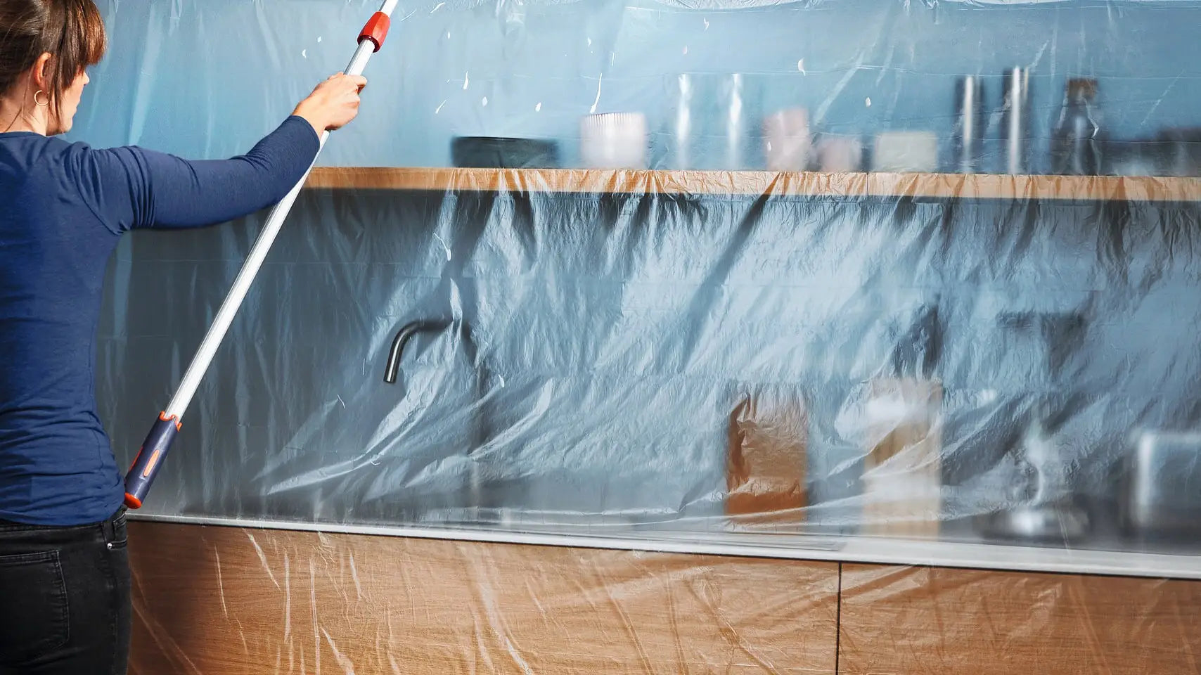 TESA Abdeckfolie mit Band Perfect+, transparent – 1'400 mm × 33 m, innen
