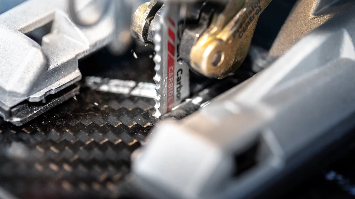 Bosch EXPERT Carbon Fiber Clean Stichsägeblatt 92 mm Hartmetall – 3 Stk – für Faserplatte, Kunststoff