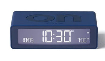 Lexon Flip Mini Wecker – digital – 8 × 2,3 × 4,9 cm, grün, Schlummerfunktion, Datum