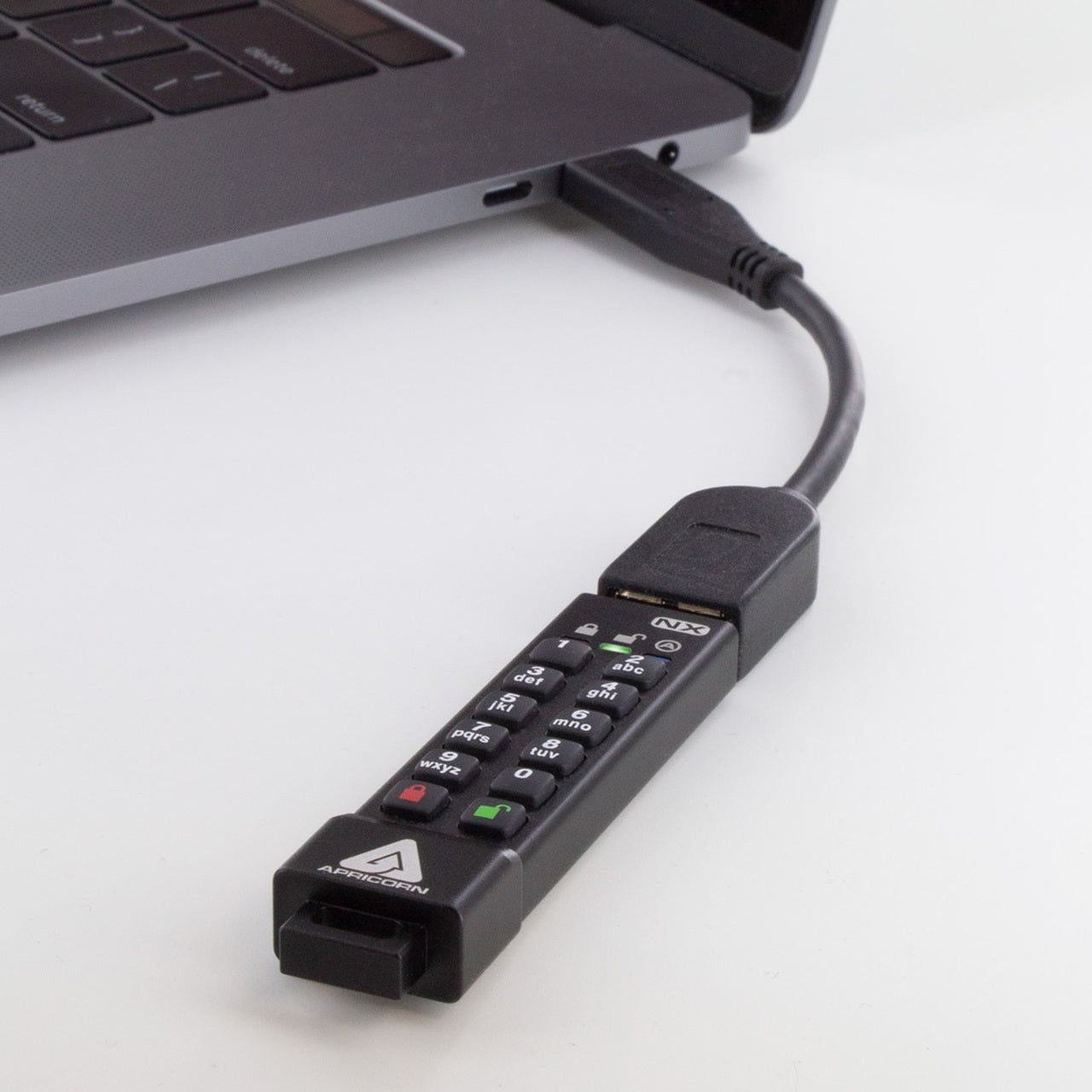 Apricorn Aegis Secure Key 3Nx – 4 GB, USB Typ-A 3.2 Gen 1, Hardwareverschlüsselt, PIN-gesichert, IP67