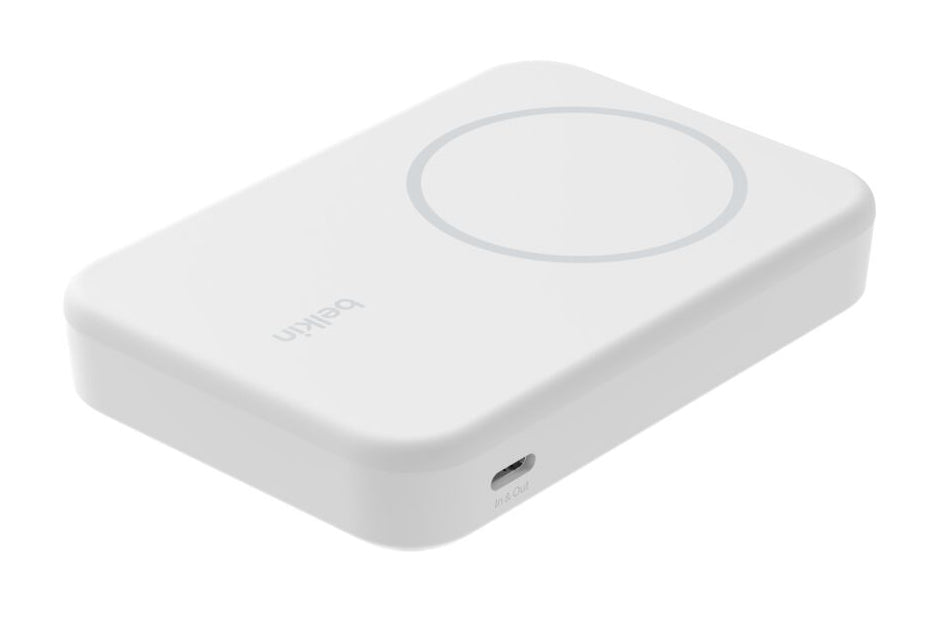 Belkin BoostCharge Pro – Powerbank (magnetisch/Wireless) – 8000 mAh, Wireless 15 W, Weiss