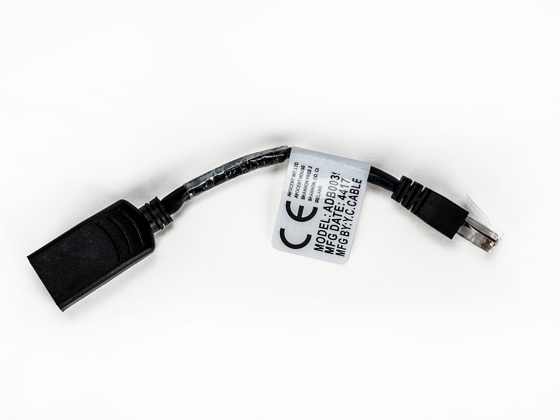 Vertiv Avocent ADB0039 Adapter RJ-45 zu RJ-45 – Männlich zu Weiblich, für Sun/Cisco, Schwarz
