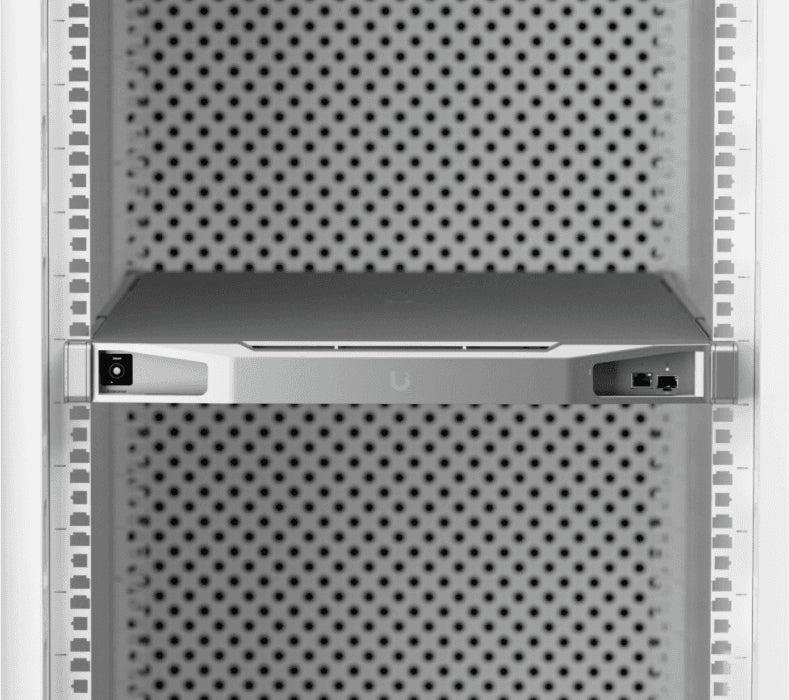 Ubiquiti CK-Enterprise – Server Barebone – 1U, Xeon 5218, 32 GB, 3×10G