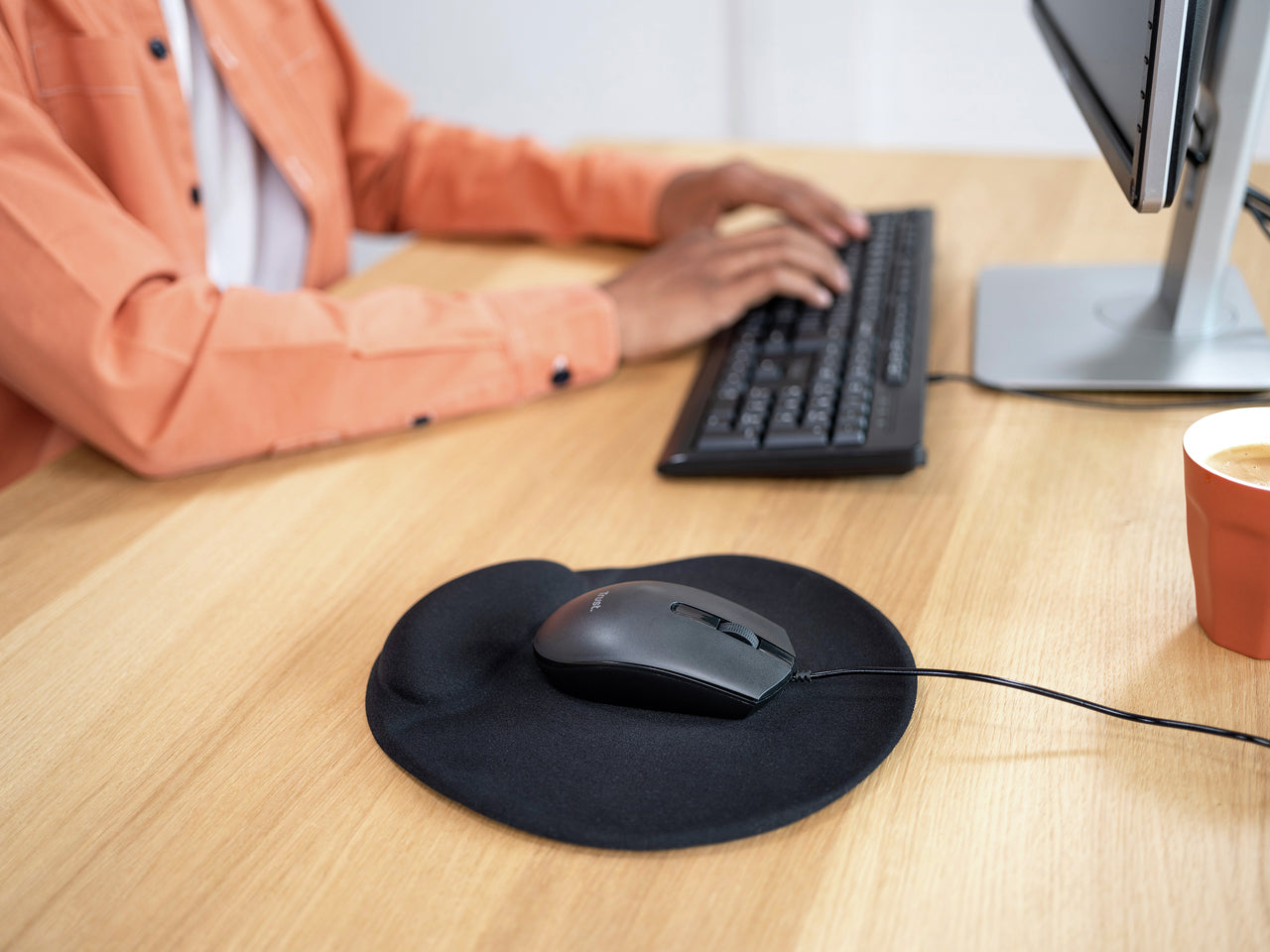 Trust Basi Maus Kabelgebunden (USB-A), 1200 DPI, Beidhändig