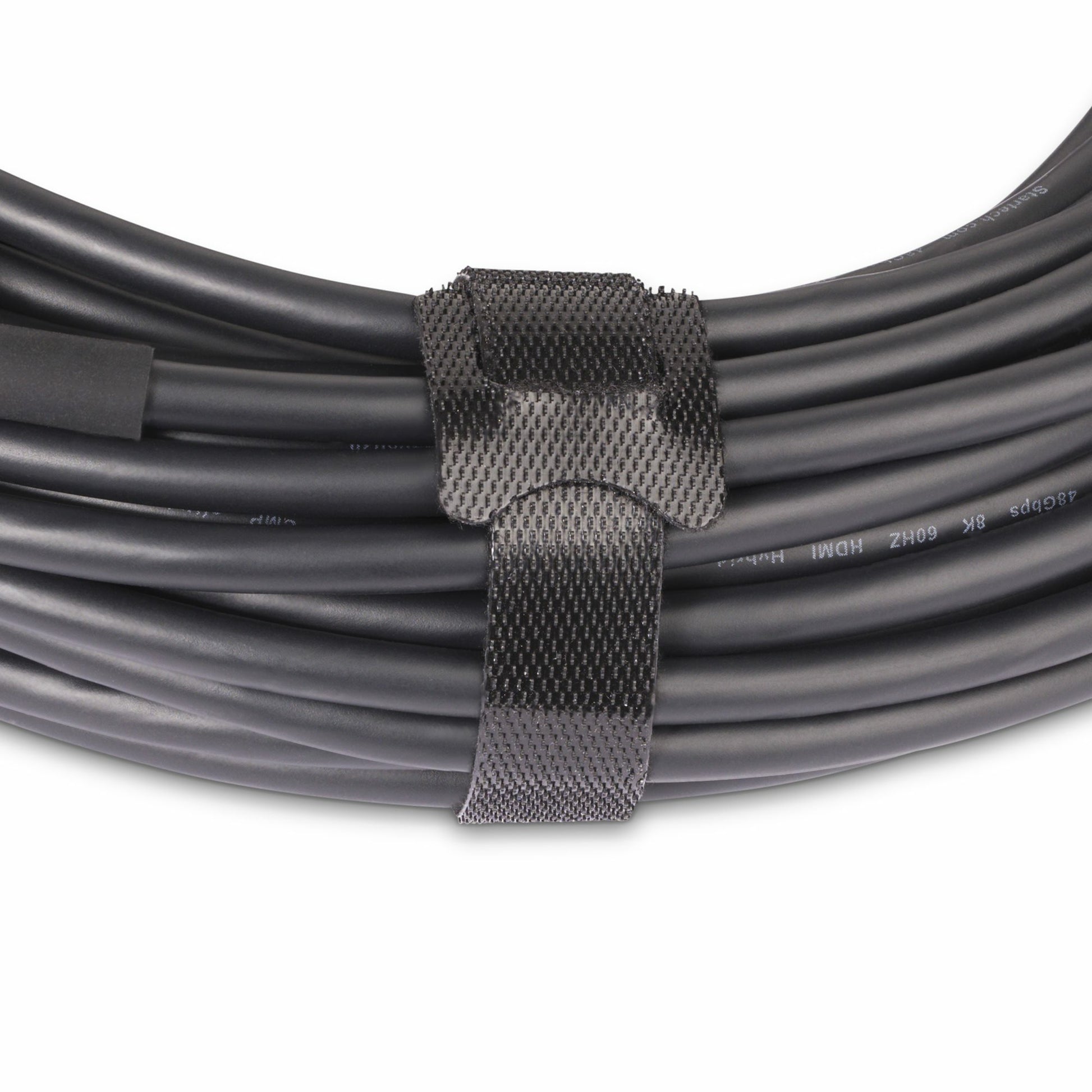 StarTech.com HDMI Kabel HDMI 2.1 8K 60 Hz – 30,4 m – AOC, aktiv – Schwarz/Silber