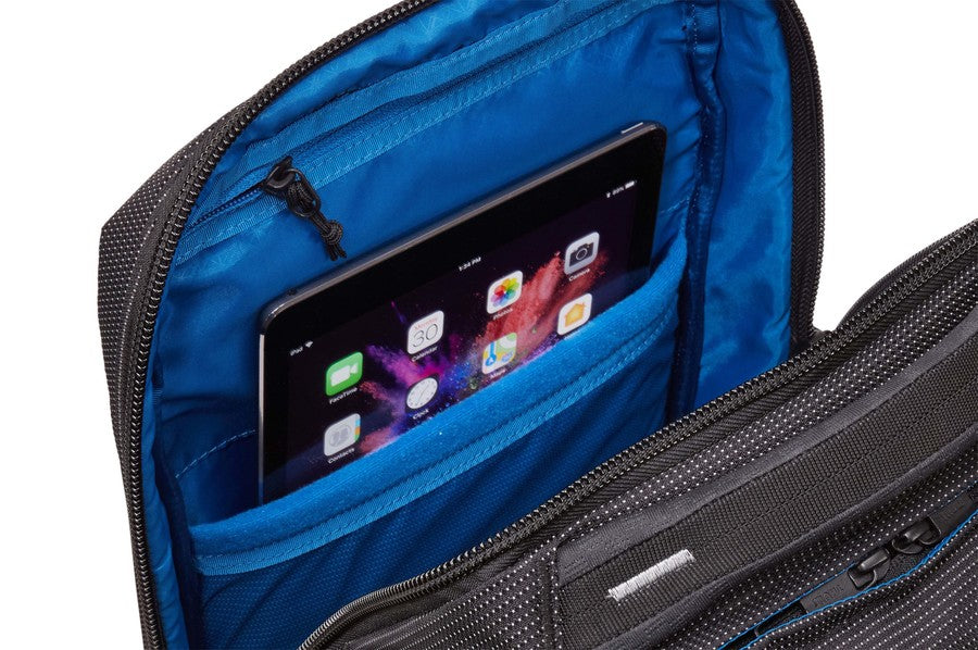 Thule Crossover 2 Notebook-Rucksack – für Notebooks bis 14", 20 l, RFID-Fach, Aufsteckfunktion, Nylon, schwarz