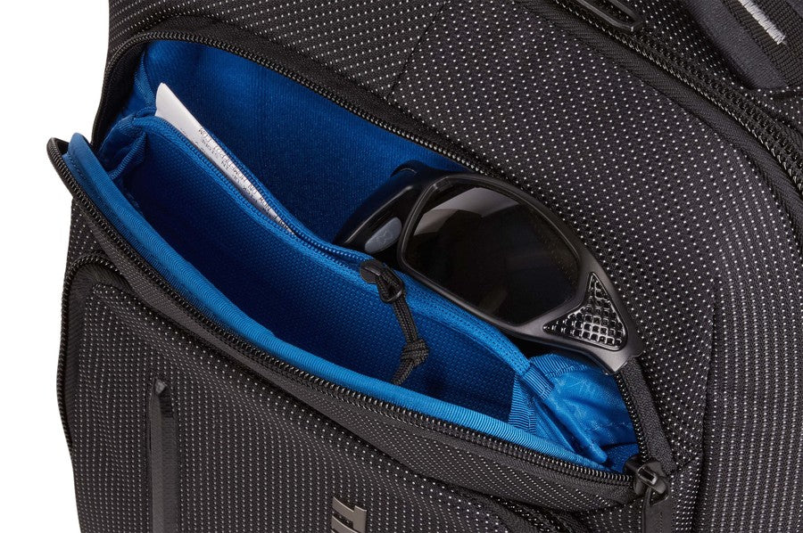Thule Crossover 2 Notebook-Rucksack – für Notebooks bis 14", 20 l, RFID-Fach, Aufsteckfunktion, Nylon, schwarz