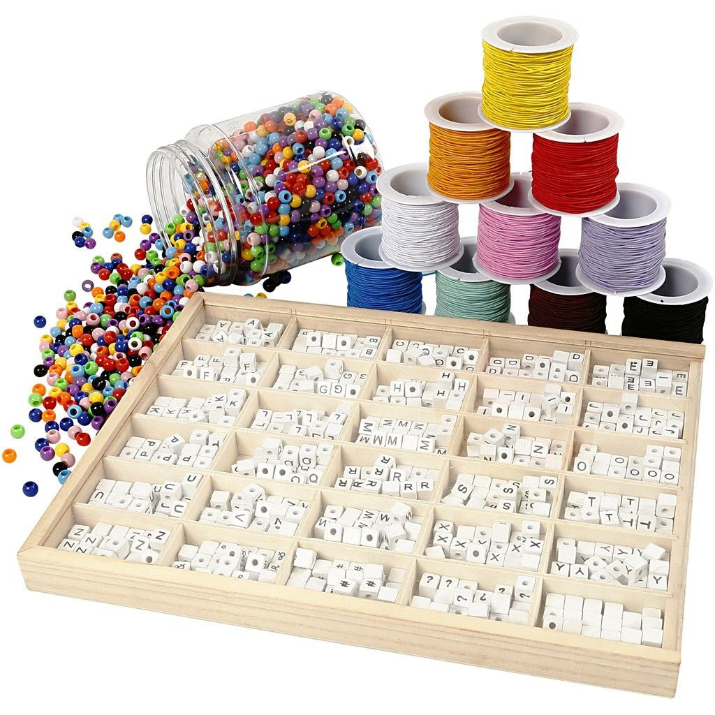 Creativ Company Acrylperlen, Buchstaben – mehrfarbig – Ø 10 mm – 80 Stk.