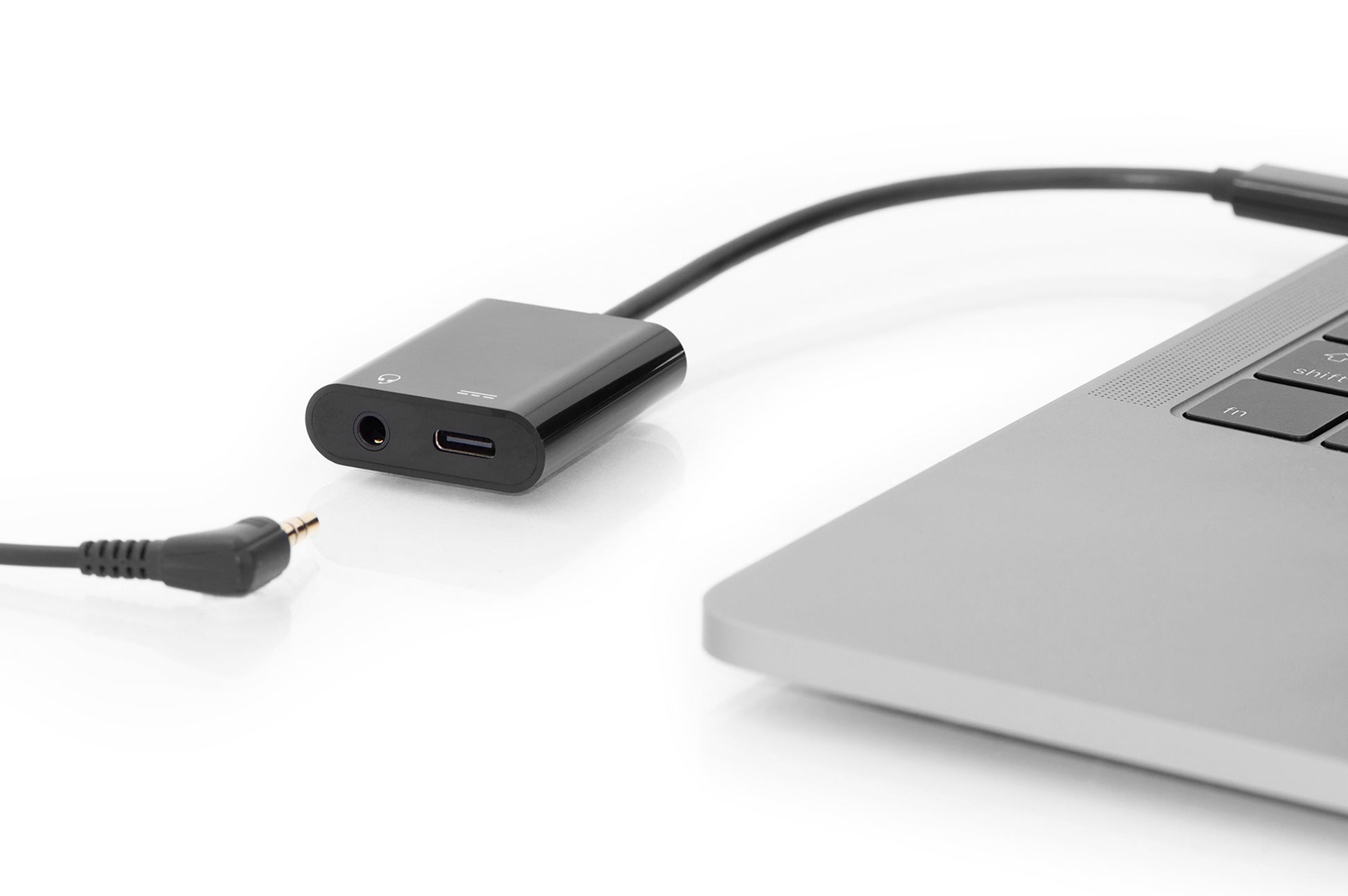 Digitus USB-C Adapter USB-C zu USB-C und 3,5 mm Klinke – USB 3.2 Gen 1 (5 Gbit/s), 0,2 m, Schwarz