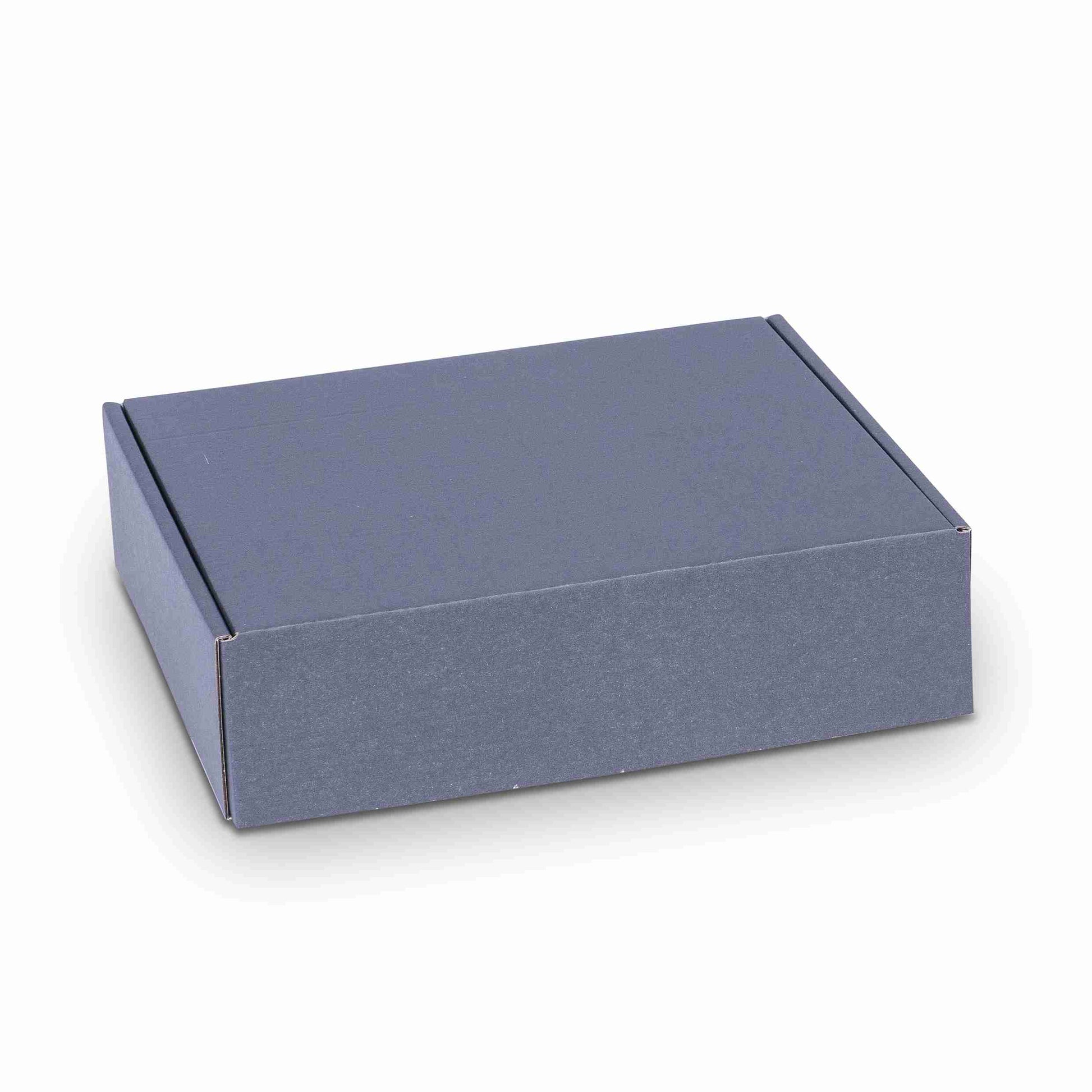 Model Geschenkbox anthrazit – 232 × 182 × 62 mm – Klappdeckel – 1 Stk., ab 60 Stk.