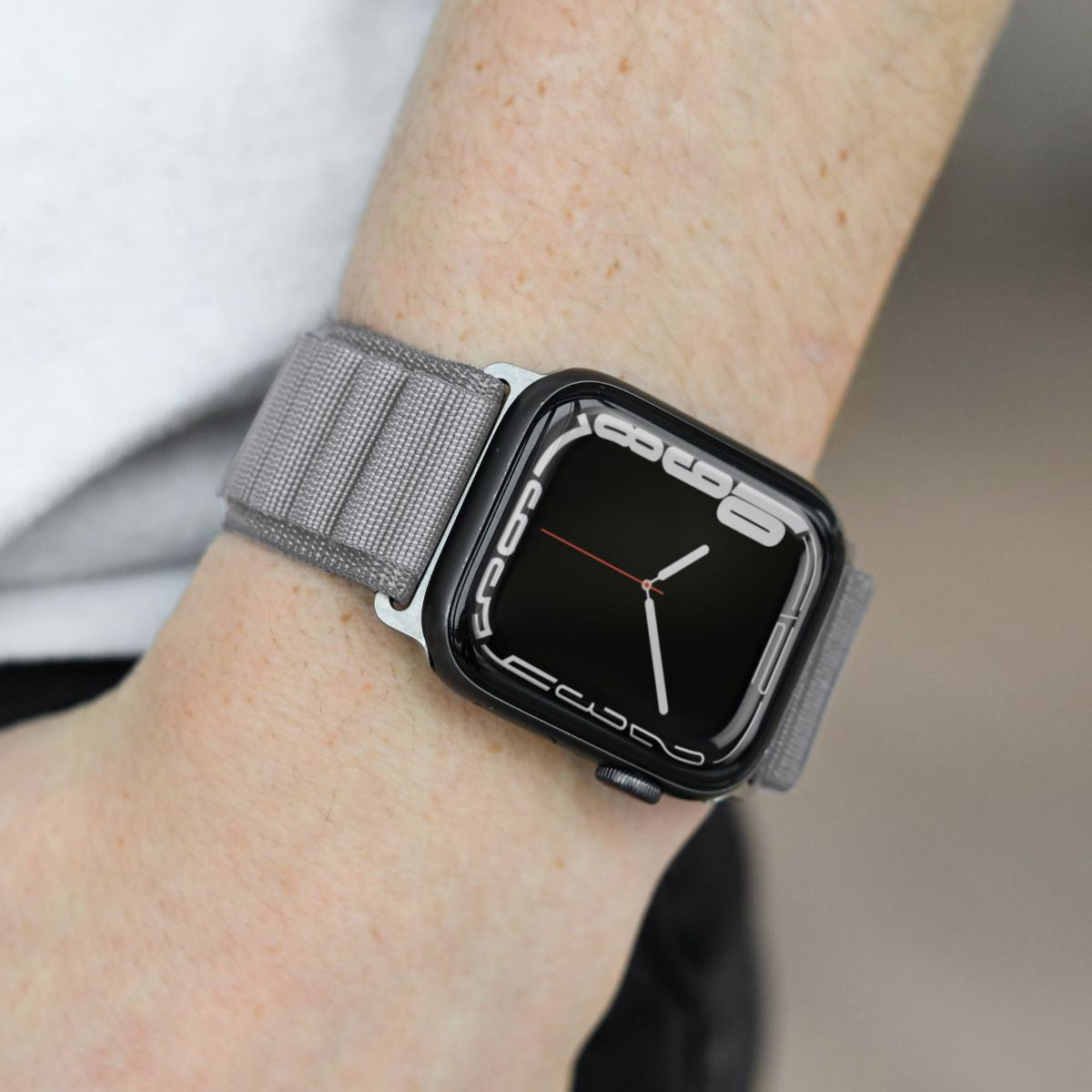 Vonmählen Action Loop Case 2 – Armband – für Apple Watch (diverse Grössen), Hellgrau, Nylon