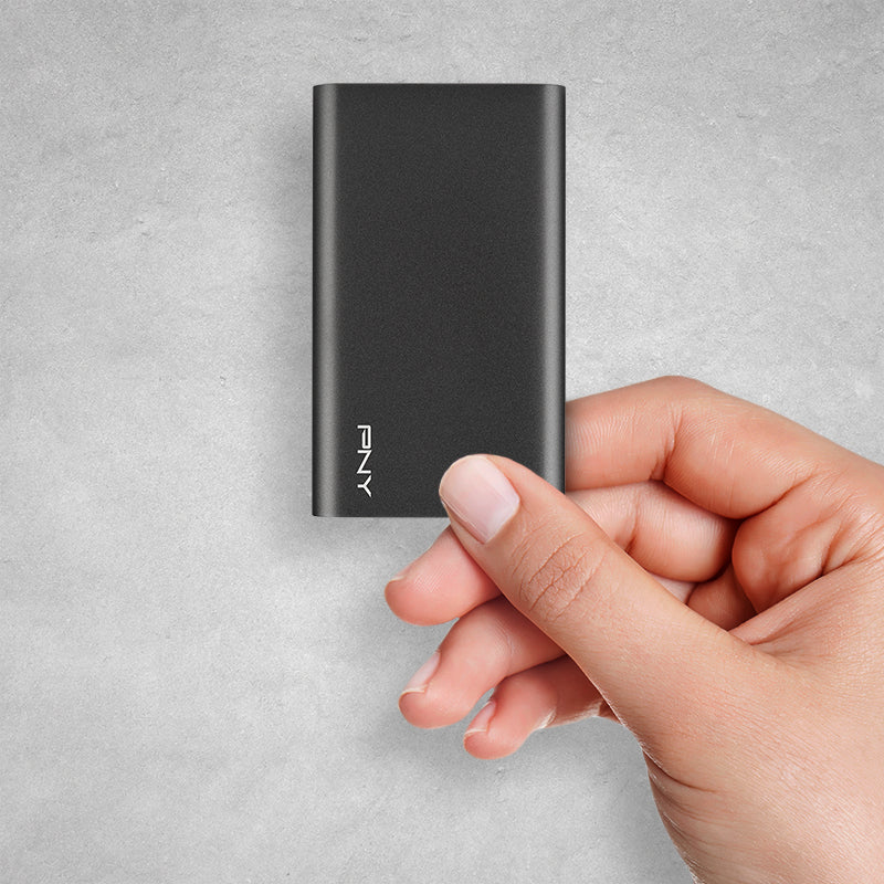 PNY Elite PSD1CS1050-960-FFS – 960 GB Portable SSD, USB 3.2 Gen1 (Micro-USB B), 420 MB/s, schwarz