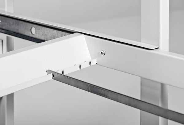 Durable Projektorwagen – 3 Böden, verstellbarer mittlerer Boden, neigbare Platte, grau, für Overhead/Beamer