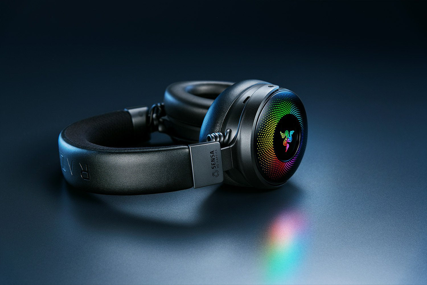 Razer Kraken V4 Pro – Gaming-Headset – USB-A, Surround-Sound, Boom-Mikrofon – Schwarz, für PS5/PC/Switch u. a.