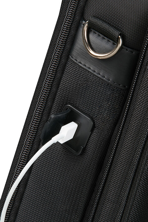 Samsonite Vectura Evo Notebook-Tasche – für Notebooks bis 17,3", 20,5 l, USB-Port, Aufsteckfunktion, Polyester