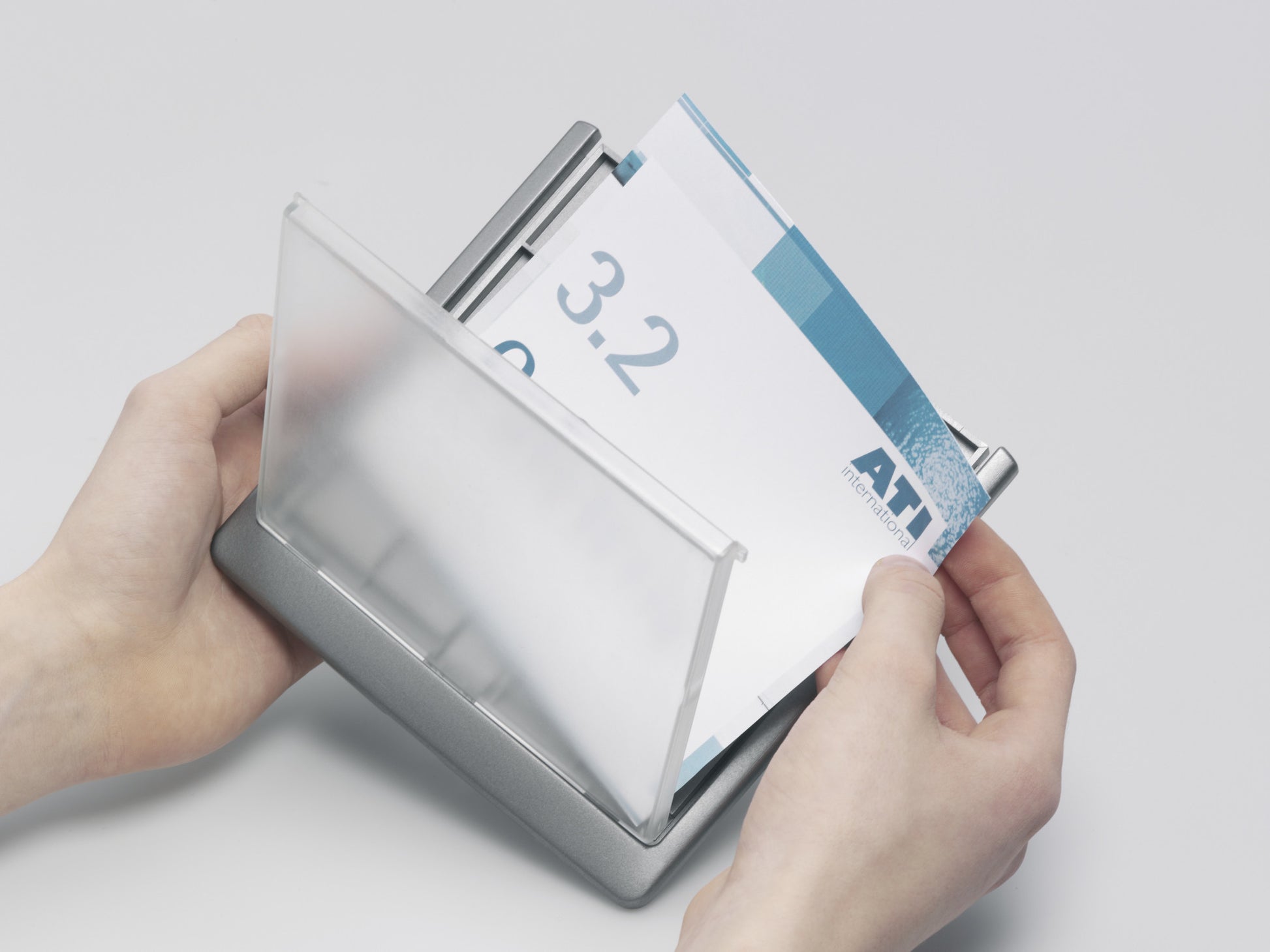 Durable Schilderhalter Click Sign 486037 – graphit – Kunststoff – 149×52,5 mm – 1 Stk.