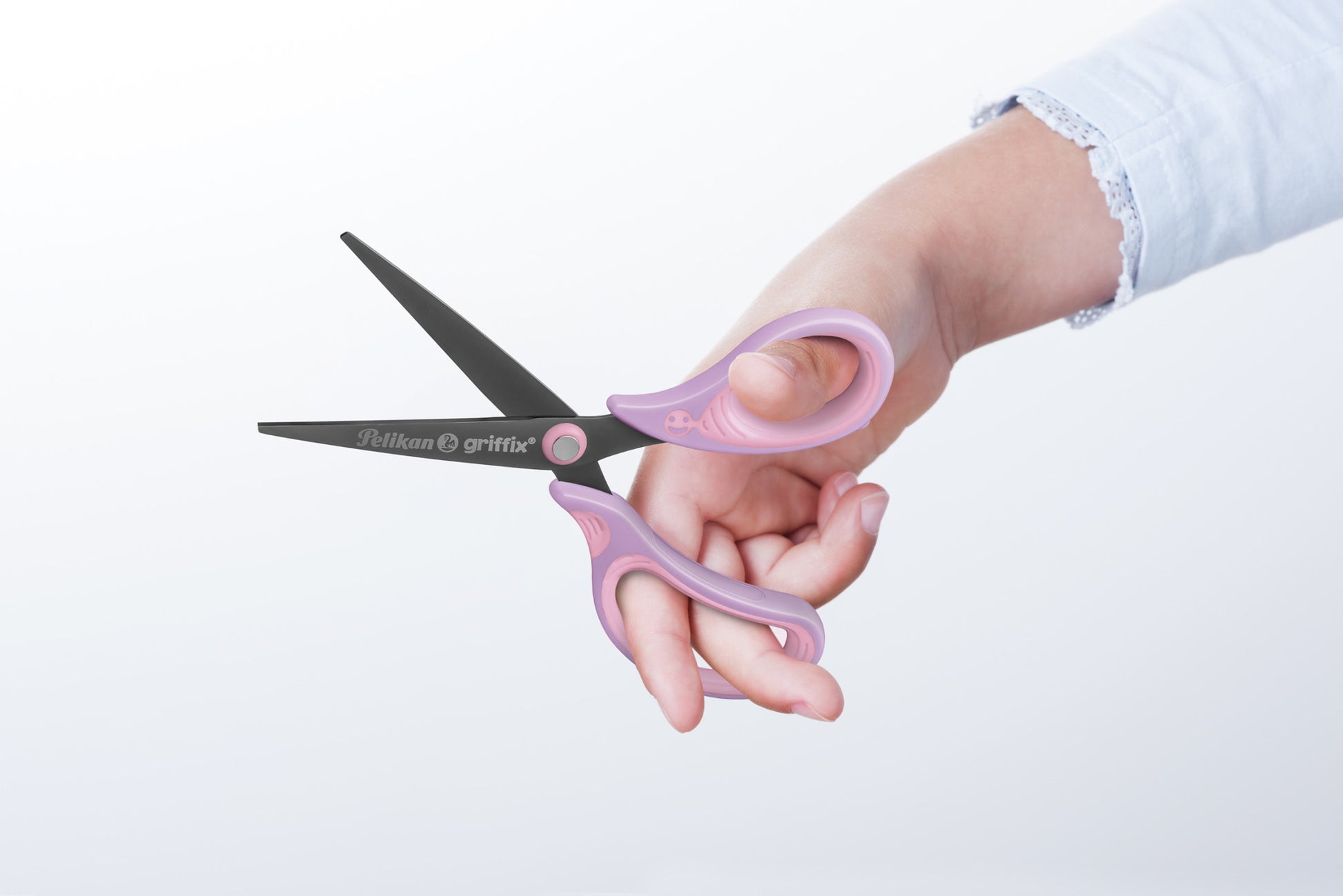 Pelikan Griffix Kinderschere, spitz, für Rechtshänder – Titannitrid-beschichtet, ergonomischer Griff, Violett