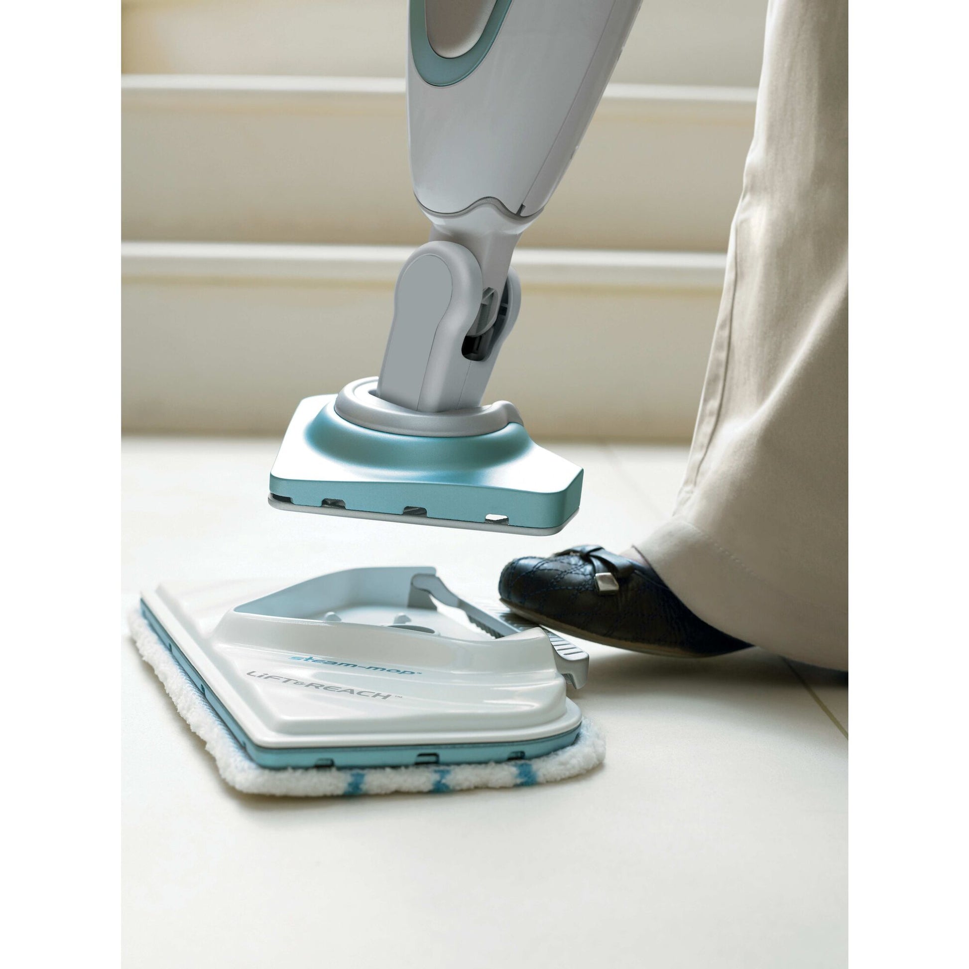 Black & Decker BLACK+DECKER Dampfbesen – 350 ml, blau