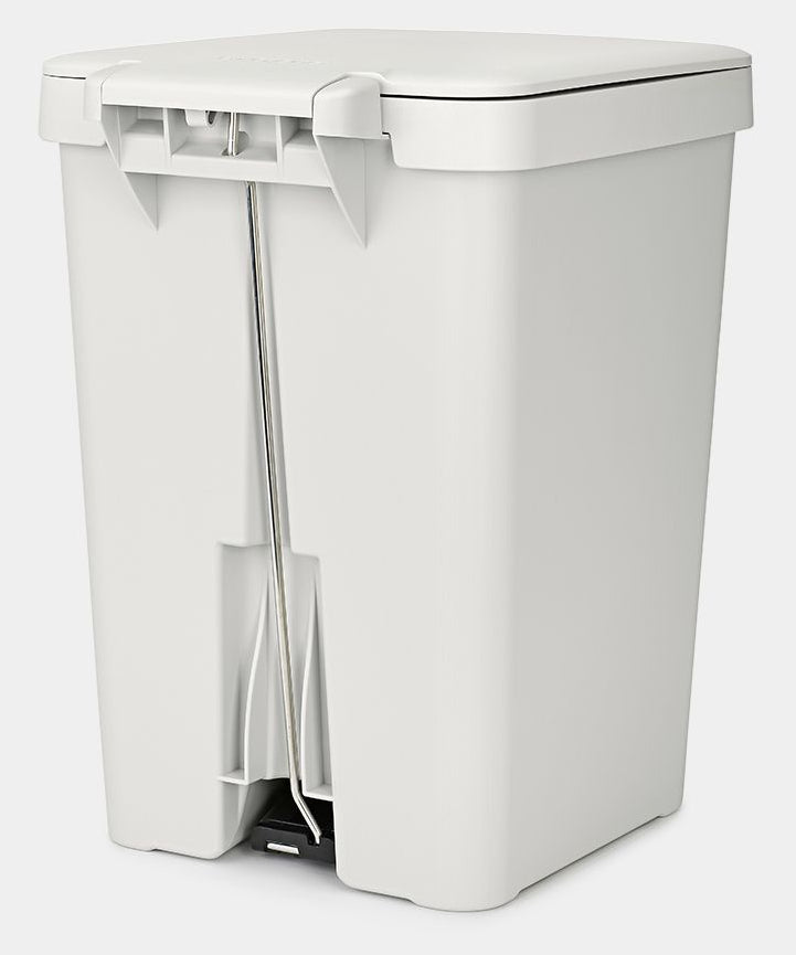 Brabantia Treteimer StepUp – 25 l – Recycling-Kunststoff, rechteckig – hellgrau