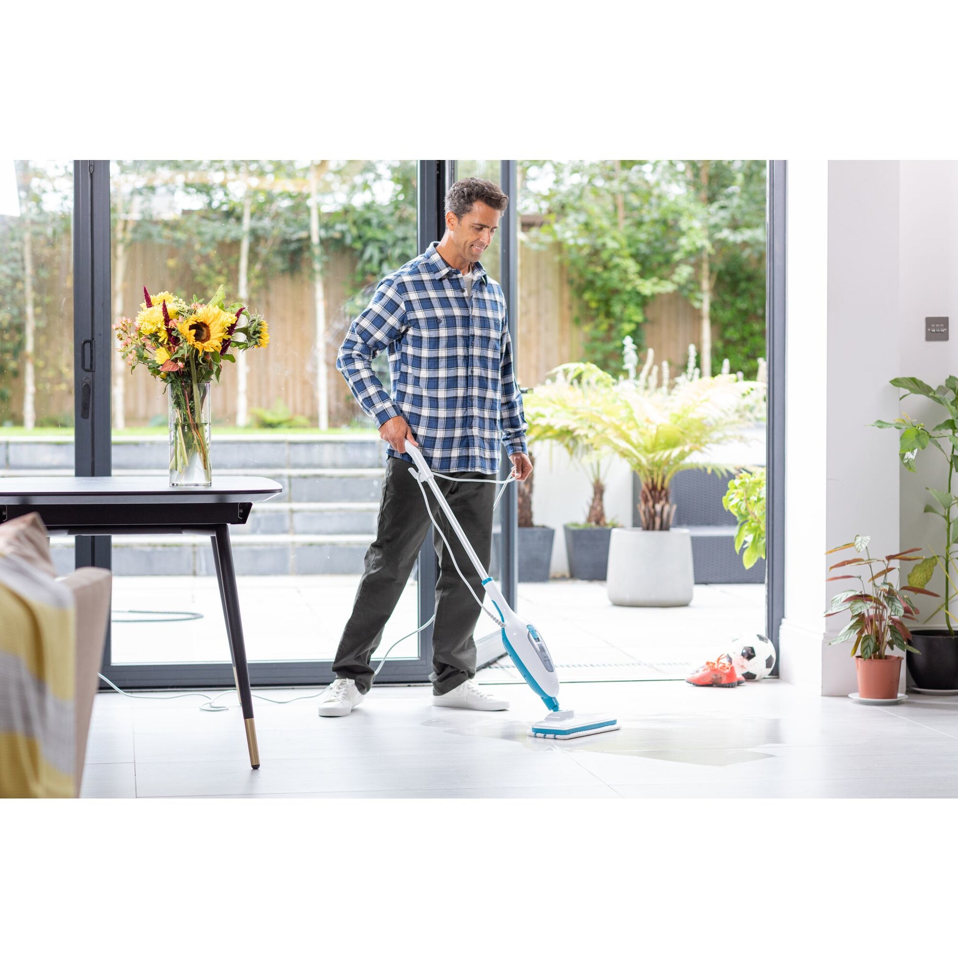 Black & Decker Dampfreiniger – 1300 W, 0,4 l, Netzbetrieb, Kabellänge 4,8 m