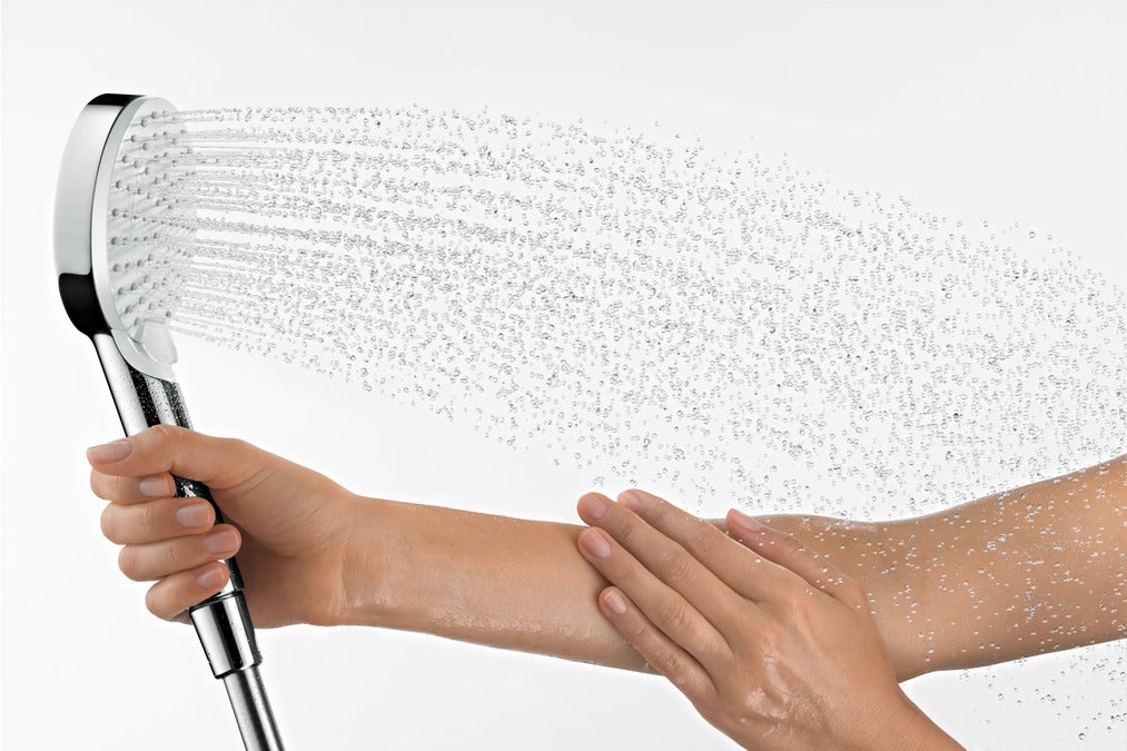 Hansgrohe Handbrause Crometta 100 – Kunststoff, Wandmontiert, 10×21,1×33,2 cm, Chrom/Weiss