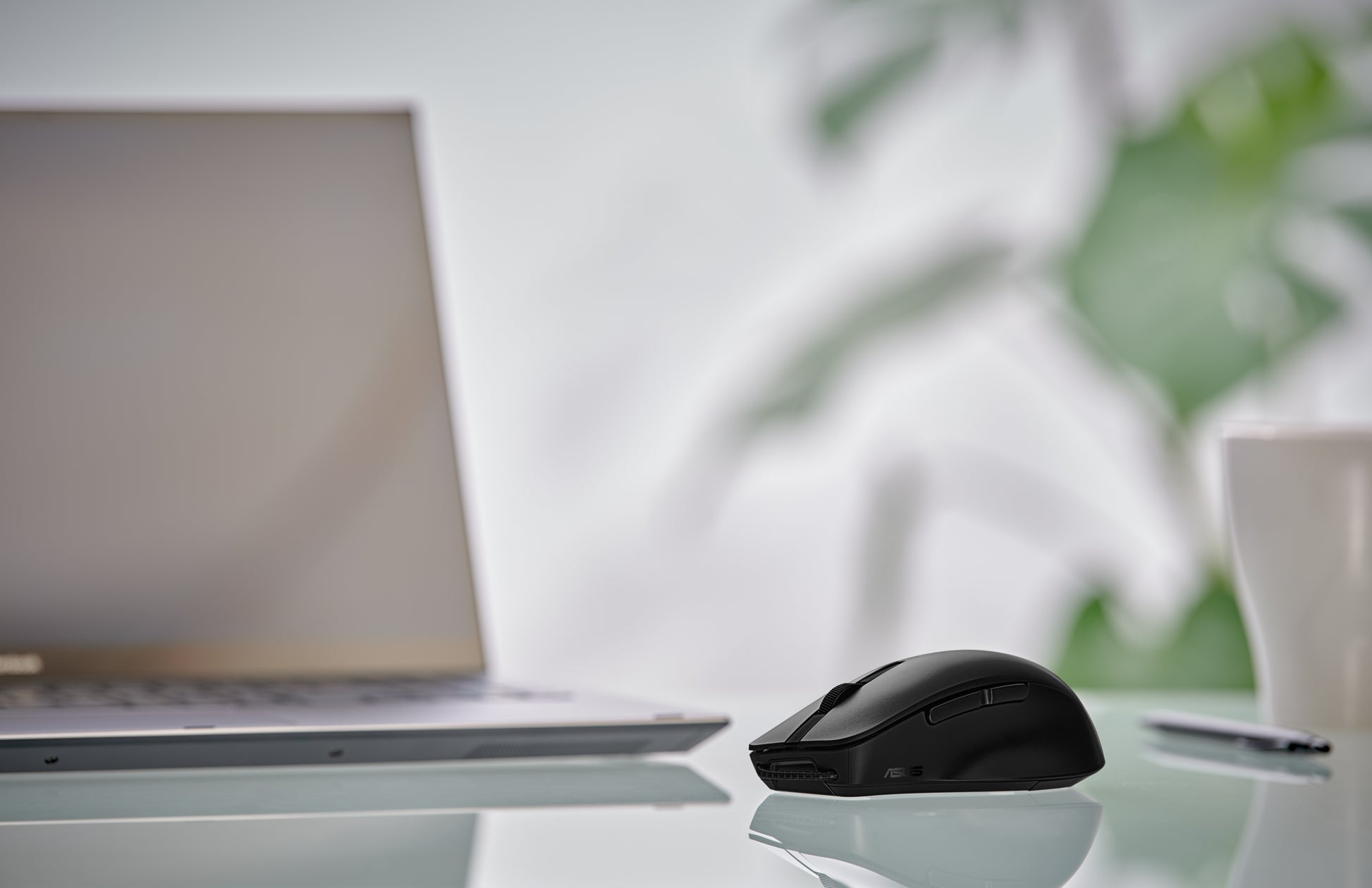 ASUS MD200 – Maus – Kabellos (Bluetooth/2,4 GHz), 4200 DPI, beidhändig, Schwarz