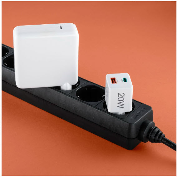 Hama 00201991 USB-Ladegerät 20 W – USB-C×1, USB-A×1 – PD, QC 3.0 – für Kopfhörer, Powerbank u. a. – Weiss