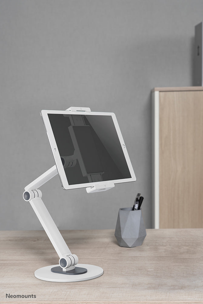 Neomounts Tablet-Ständer – 4,7–12,9″, neigbar, höhenverstellbar – Weiss