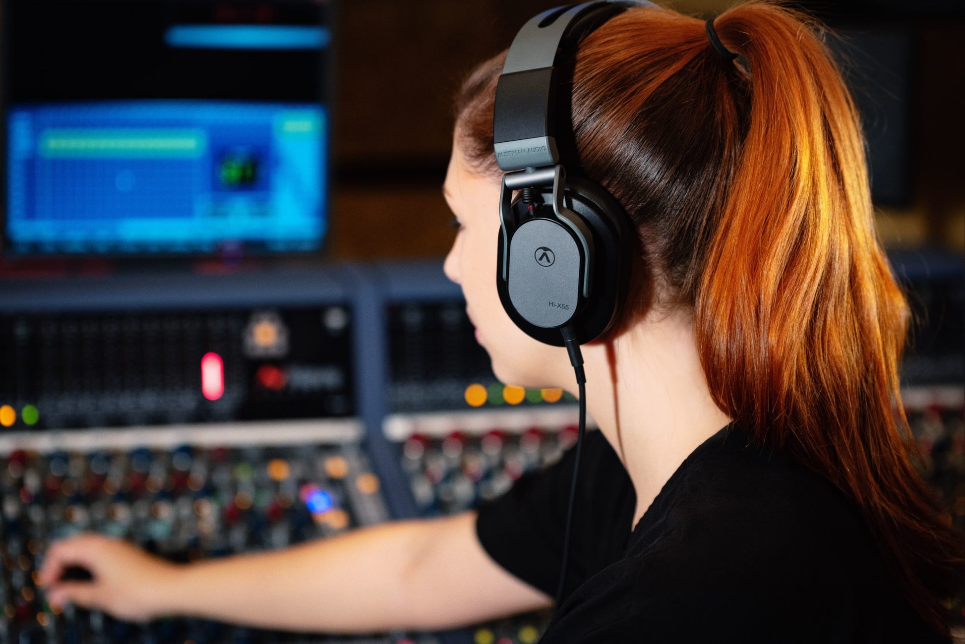 Austrian Audio Hi-X55 – Over-Ear Studiokopfhörer – geschlossen, 3,5 mm, Hi-Res Audio – schwarz, 25 Ω
