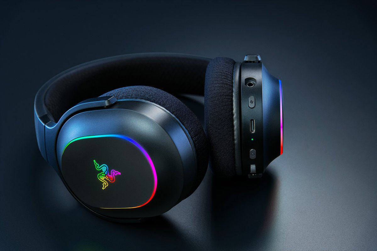Razer Barracuda X Chroma – Gaming-Headset (Over-Ear) – 2,4-GHz-Empfänger (USB-C), Bluetooth – Schwarz – bis 70