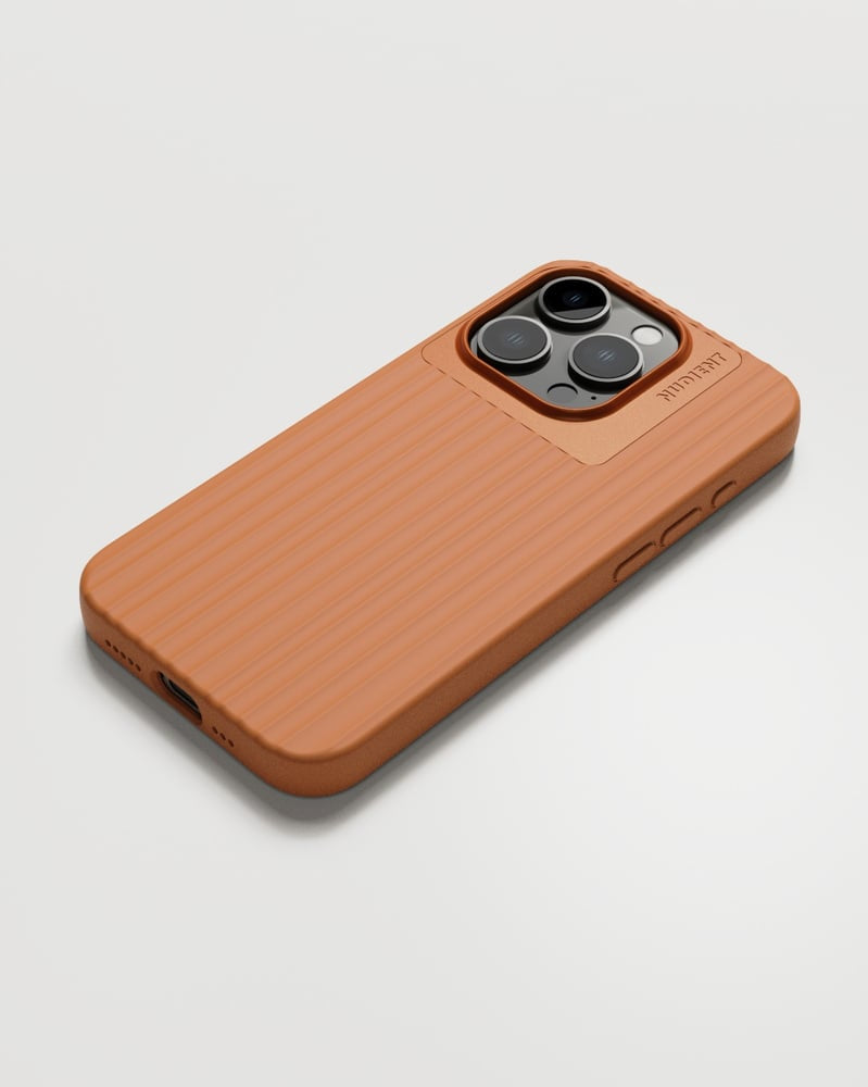 Nudient – Backcover Bold Case – für Apple iPhone 15 Pro – orange – PC