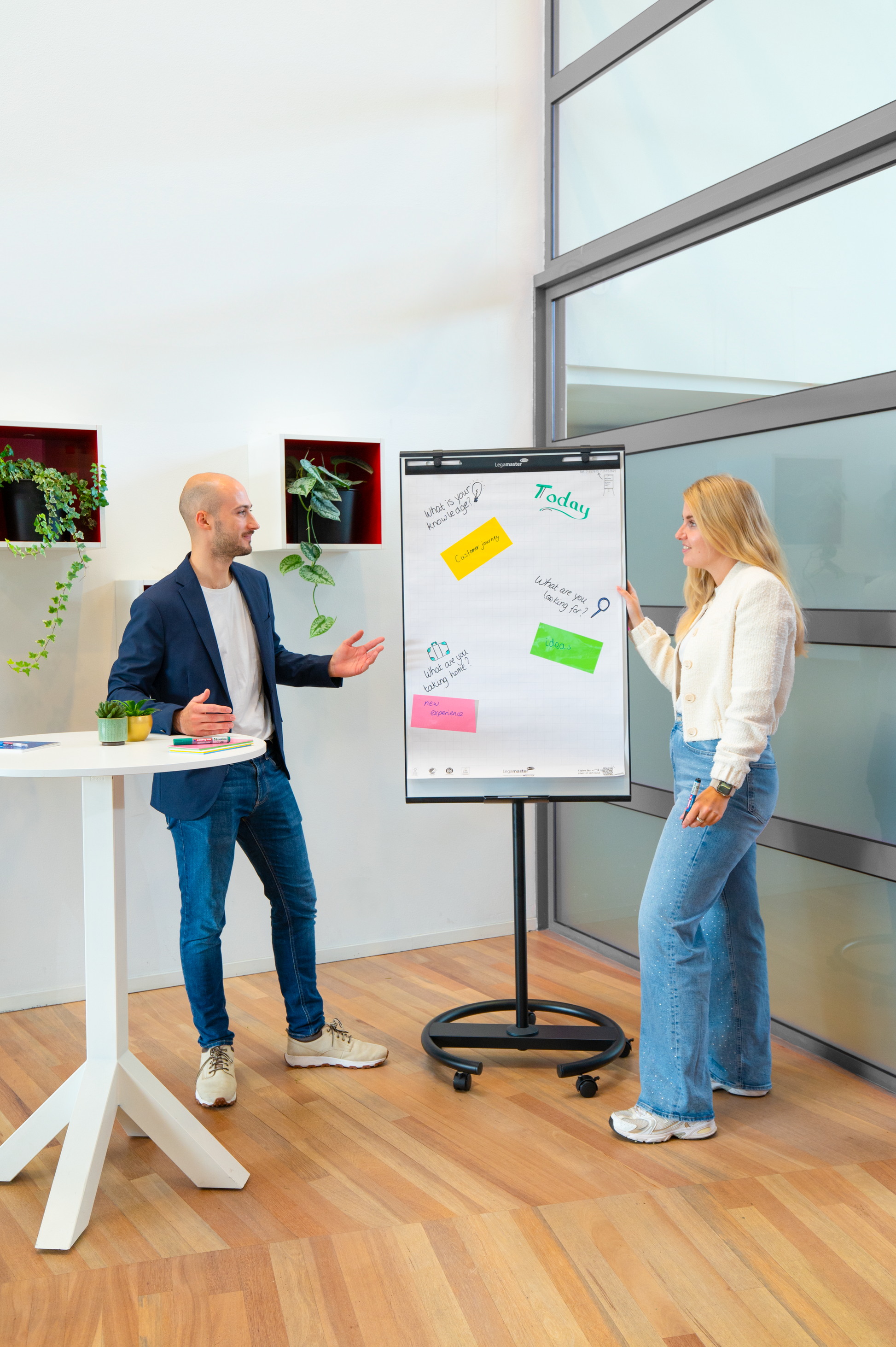 Legamaster Flipchart SKETCH EASY – 105 × 65 cm, schwarz, Stahl