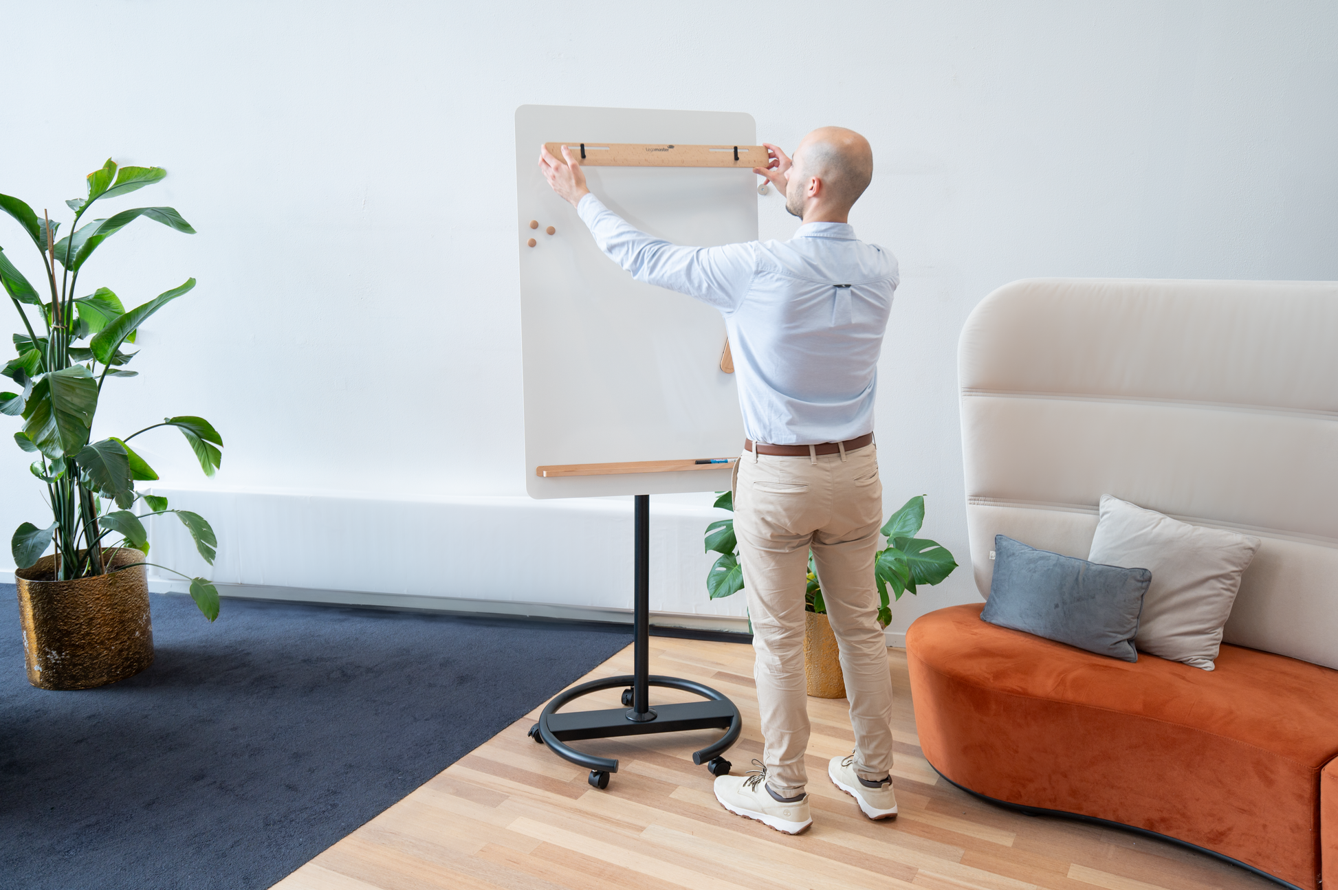 Legamaster Flipchart SKETCH Infinite – 69 × 205 cm, weiss, magnetisch emaillierte CeramicSteel