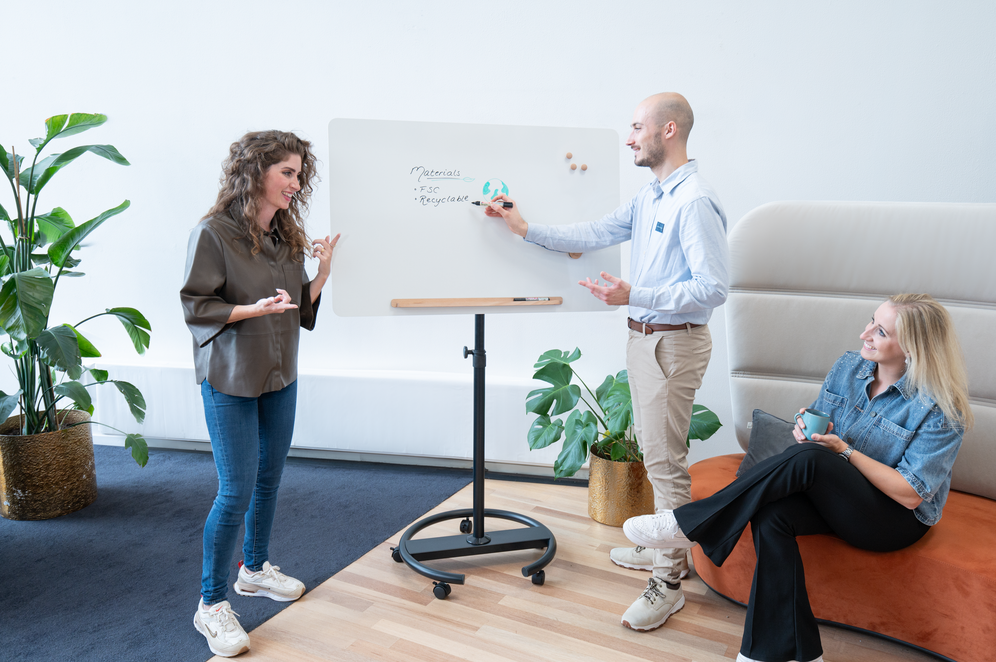 Legamaster Flipchart SKETCH Infinite – 69 × 205 cm, weiss, magnetisch emaillierte CeramicSteel