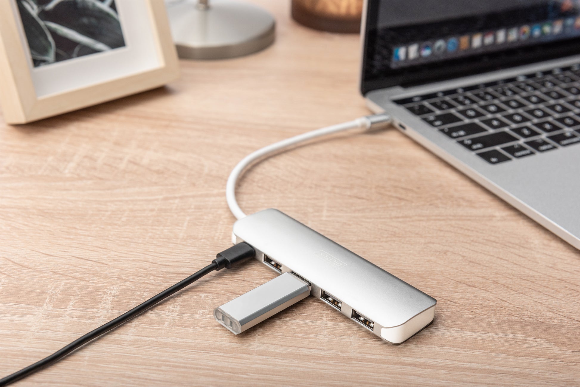 Digitus USB-Hub – USB-C, 4× USB-A, für Windows/Mac/ChromeOS