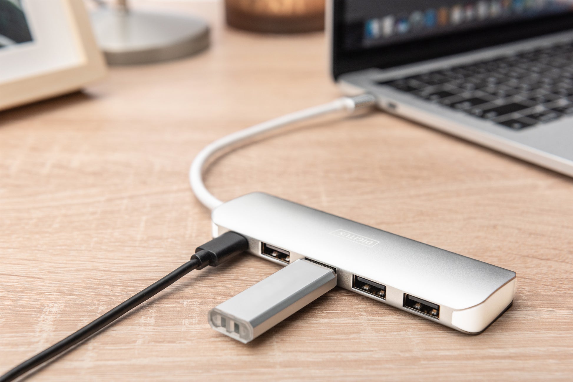 Digitus USB-Hub – USB-C, 4× USB-A, für Windows/Mac/ChromeOS