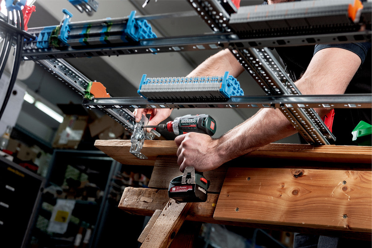 Metabo PowerMaxx BS 12 BLQ Akku-Bohrschrauber – 12 V – 46 Nm – 2×4,0 Ah & Ladegerät