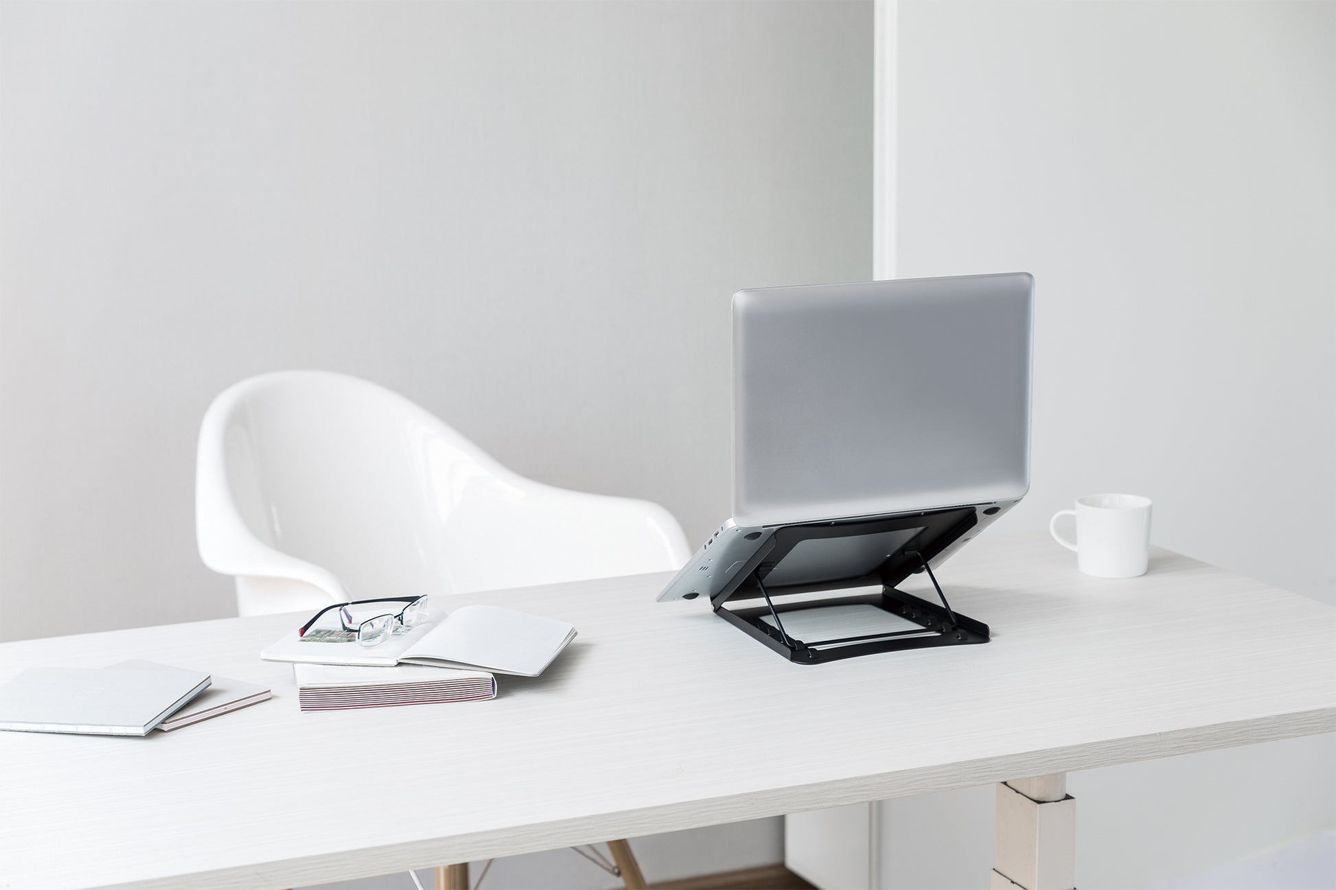 Digitus Laptop-Ständer – bis 15", bis 5 kg – Schwarz