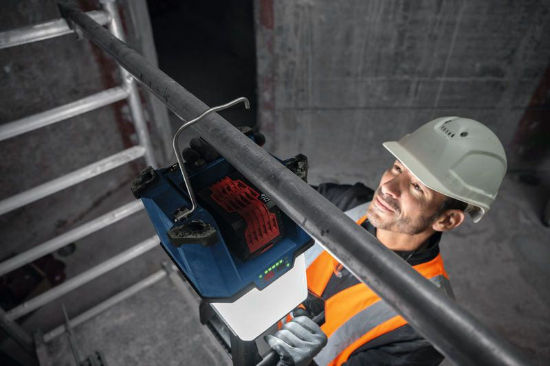 Bosch Arbeitsleuchte GLA 18VH-7500 – 7500 lm, 360°, 18 V Akku, dimmbar
