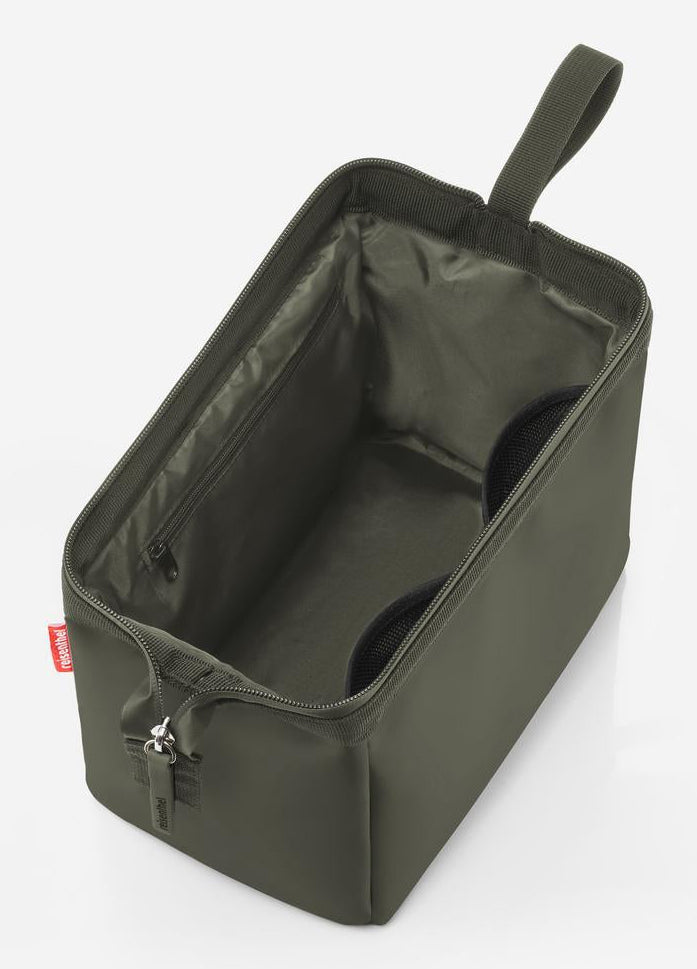 Reisenthel Kosmetiktasche Allrounder Cosmetic – wasserfest, 4 l – Moos