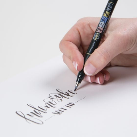 Tombow Fudenosuke Kalligrafiestifte – Pinselspitze, wasserbasiert, pigmentiert, 2er Set